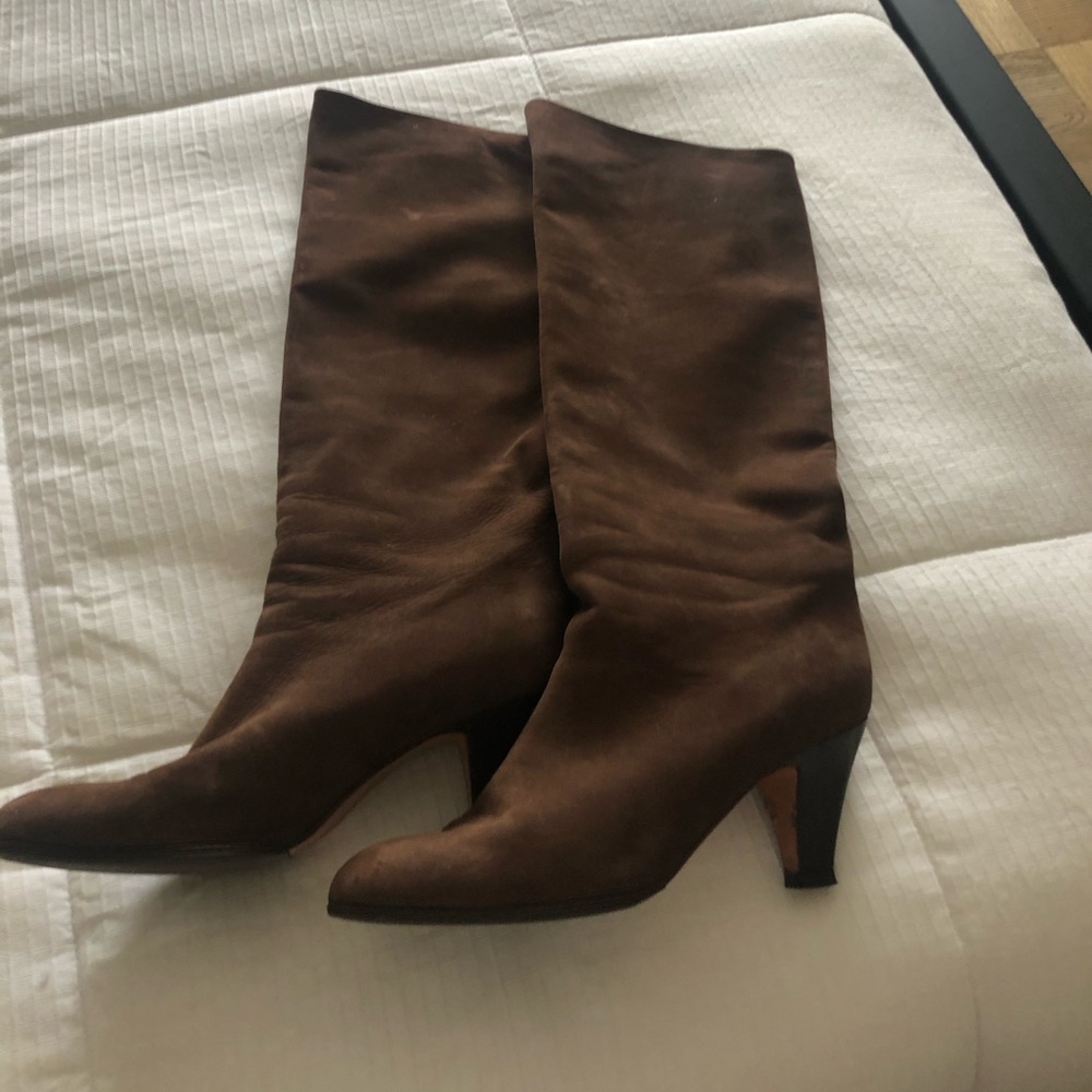Galo boots. Good condition brown suede